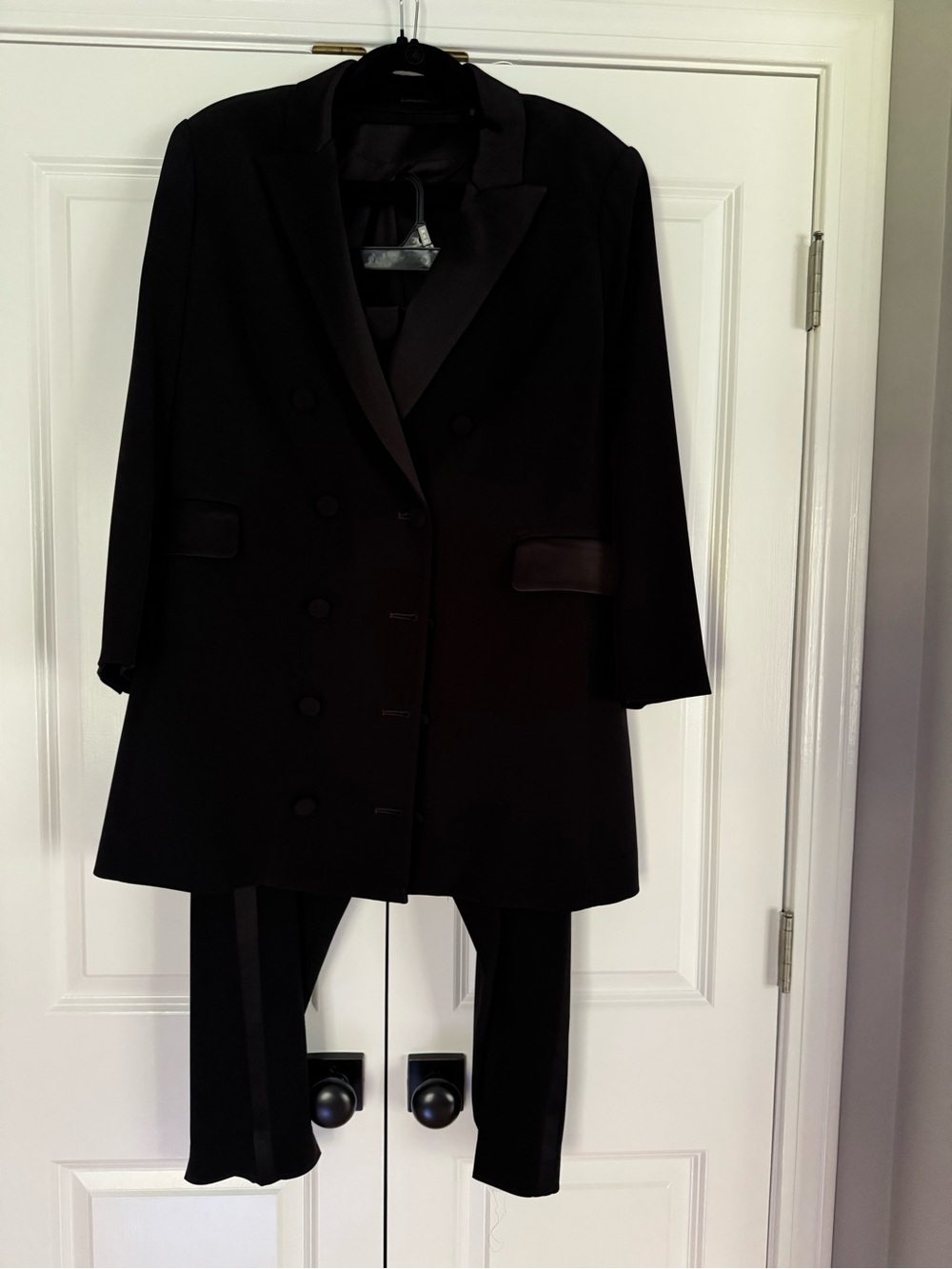 Women’s Tahari Tuxedo